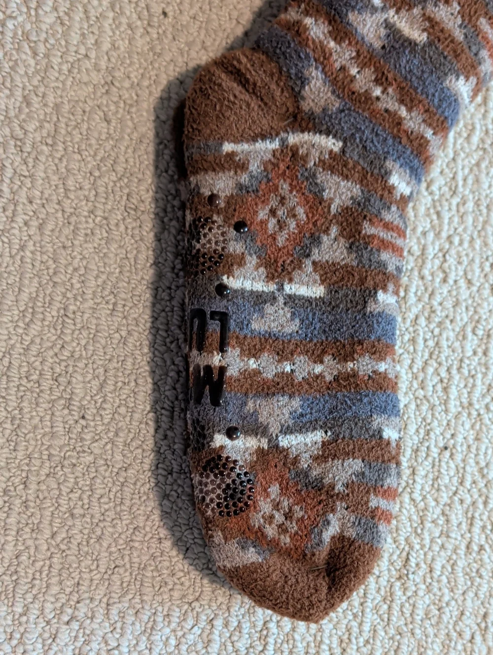 Muk Luks Men's Brown, Gray & Rust Patterned Fleece-Lined Casual Socks